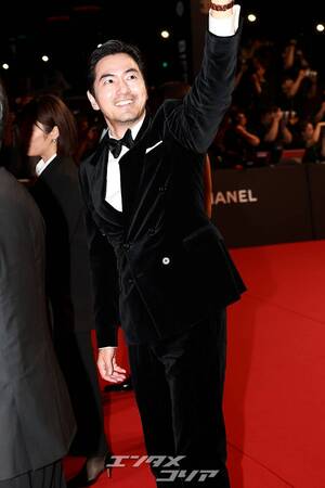 【フォト】ユ・ジテ＆クム・セロク＆イ・ジヌク「映画で会いましょう」＝釜山映画祭