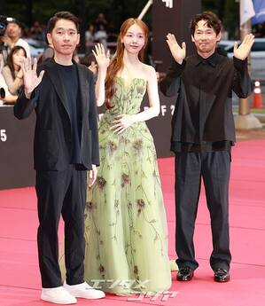 【フォト】第30回釜山映画祭のレッドカーペットを彩った豪華スターたち