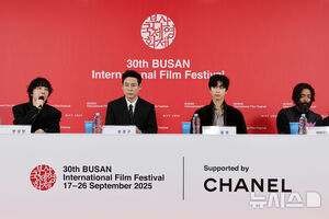 【フォト】ソル・ギョング×ホン・ギョン×山田孝之…映画『グッドニュース』記者会見