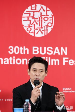 【フォト】ソル・ギョング×ホン・ギョン×山田孝之…映画『グッドニュース』記者会見