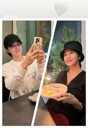 55歳キム・ヘスが43歳ソン・ヘギョと仲良く誕生日パーティー…12歳の年齢差越えた友情