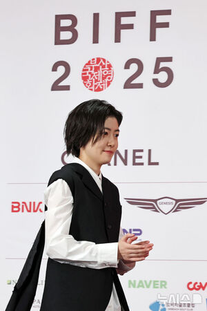 【フォト】シム・ウンギョン＆髙田万作、『旅と日々』記者会見に出席＝釜山映画祭