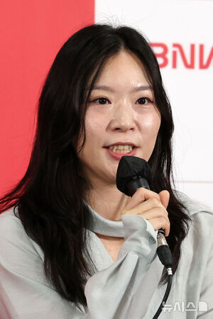 【フォト】『En Route To』記者会見に出席したキャストたち＝釜山映画祭