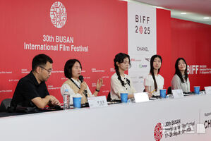 【フォト】『En Route To』記者会見に出席したキャストたち＝釜山映画祭