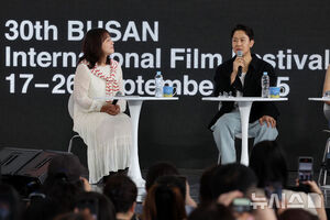 【フォト】チョン・ウ×チョン・スジョン×シン・スンホ　映画『チャング』BIFFオープントーク＝釜山映画祭