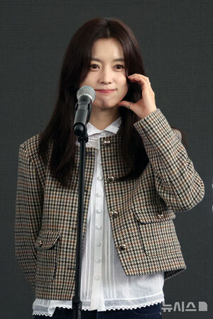 【フォト】ハン・ヒョジュ＆小栗旬　お似合い2ショット…『匿名の恋人たち』舞台あいさつ＝釜山映画祭