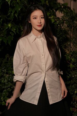 【フォト】コ・ヒョンジョン＆イ・ジュニョン＆i-dleシュファ、COSのNYショー記念ディナーに出席