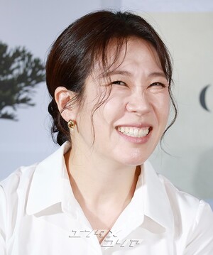 【フォト】ヨム・へラン、ソフトなほほ笑み