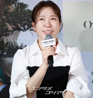 【フォト】ヨム・へラン、ソフトなほほ笑み