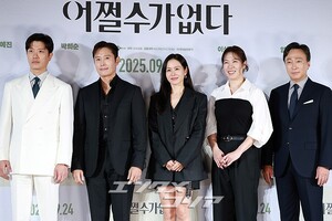 【フォト】イ・ビョンホン＆ソン・イェジン＆パク・ヒスン＆イ・ソンミン＆ヨム・へラン、『仕方ない』のキャストたち