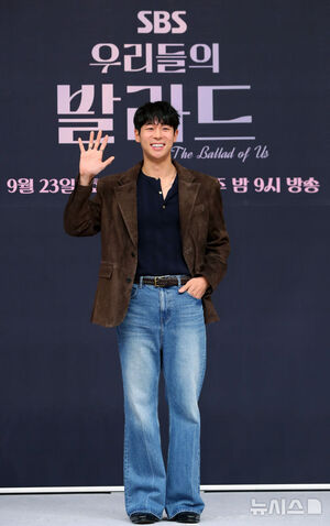 【フォト】チョン・ヒョンム＆チャ・テヒョン＆チョン・ジェヒョンら「『私たちのバラード』見てね」