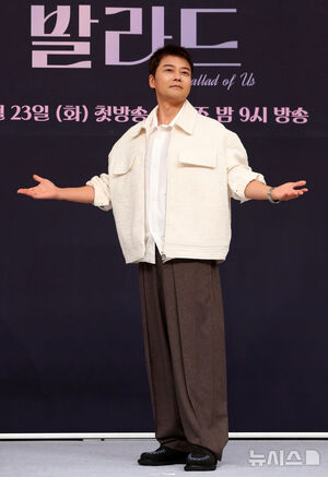 【フォト】チョン・ヒョンム＆チャ・テヒョン＆チョン・ジェヒョンら「『私たちのバラード』見てね」