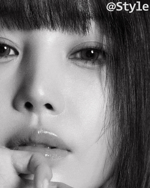 【フォト】元SeeYaナム・ギュリ　変わらぬ美しさ…清純＆白黒グラビア公開