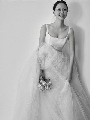 【フォト】イ・ユヨン「夫の顔を公開したくなった」結婚式写真＆ウエディング写真