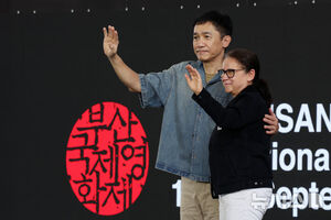 【フォト】オープントークに臨む『Silent Friend』主演のトニー・レオン＝釜山映画祭