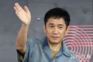 【フォト】オープントークに臨む『Silent Friend』主演のトニー・レオン＝釜山映画祭