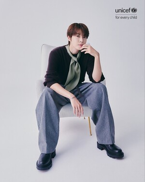 【フォト】ドヨン＆ミンホ＆ショウタロウ＆スホ＆ユリらSM所属アーティスト11人、ユニセフ・キャンペーンに参加