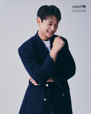 【フォト】ドヨン＆ミンホ＆ショウタロウ＆スホ＆ユリらSM所属アーティスト11人、ユニセフ・キャンペーンに参加