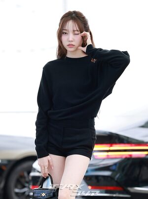 【フォト】ALLDAY PROJECTヨンソ、みずみずしい魅力振りまき出国