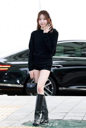 【フォト】ALLDAY PROJECTヨンソ、みずみずしい魅力振りまき出国