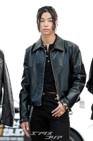 【フォト】ALLDAY PROJECTターザン＆ベイリー、レザージャケットがおしゃれ