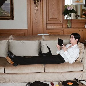 【フォト】ボタン外したBTSジン…魅惑のプリンス