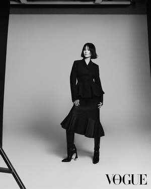 【フォト】ソン・ヘギョ、息をのむ魅惑的な姿…まさに国宝級の美しさ