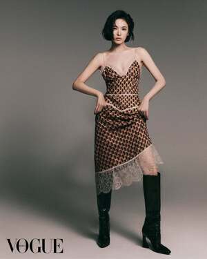 【フォト】ソン・ヘギョ、息をのむ魅惑的な姿…まさに国宝級の美しさ