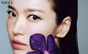 【フォト】ソン・ヘギョ、息をのむ魅惑的な姿…まさに国宝級の美しさ