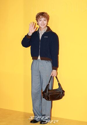 【フォト】WOODZ、キュートな雰囲気でMiuMiuのフォトイベントに参加