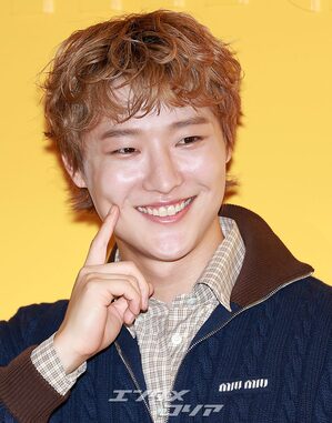 【フォト】WOODZ、キュートな雰囲気でMiuMiuのフォトイベントに参加