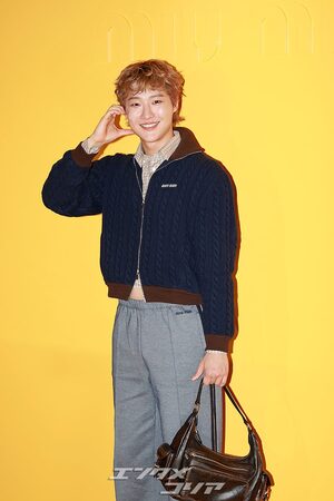 【フォト】WOODZ、キュートな雰囲気でMiuMiuのフォトイベントに参加