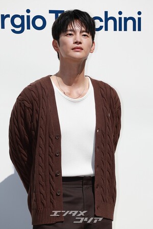 【フォト】ソ・イングク、「秋の男」の魅力的なウインク