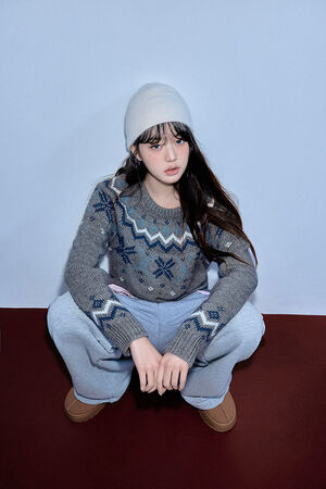 【フォト】IVEウォニョン、雪の妖精のよう…一足早く冬コレクションを提案