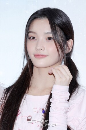 【フォト】ILLIT、甘い綿菓子のような少女たち