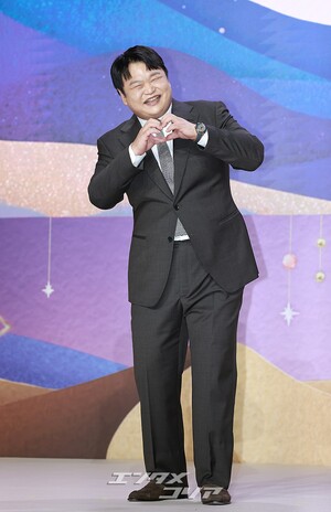 【フォト】笑いのエネルギーあふれるコ・ギュピル