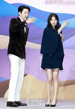 【フォト】9年ぶりに共演するキム・ウビン＆スジ、ジーニーとご主人さま