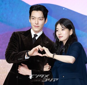 【フォト】9年ぶりに共演するキム・ウビン＆スジ、ジーニーとご主人さま