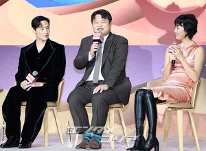 【フォト】キム・ウビン×スジ×アン・ウンジン×ノ・サンヒョンら、『魔法のランプにお願い』のキャストたち