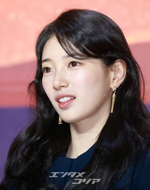 【フォト】キム・ウビン×スジ×アン・ウンジン×ノ・サンヒョンら、『魔法のランプにお願い』のキャストたち