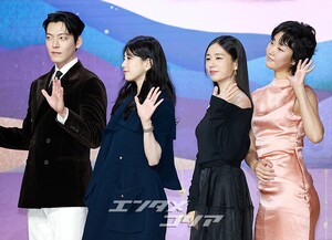 【フォト】キム・ウビン×スジ×アン・ウンジン×ノ・サンヒョンら、『魔法のランプにお願い』のキャストたち