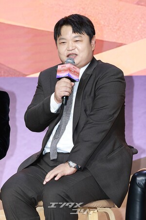 【フォト】キム・ウビン×スジ×アン・ウンジン×ノ・サンヒョンら、『魔法のランプにお願い』のキャストたち