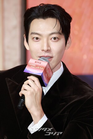 【フォト】キム・ウビン×スジ×アン・ウンジン×ノ・サンヒョンら、『魔法のランプにお願い』のキャストたち