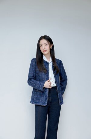 【フォト】ハン・ソナ、静かで都会的な雰囲気