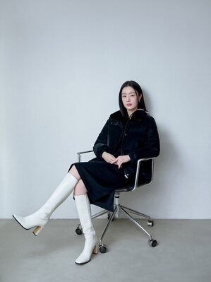 【フォト】ハン・ソナ、静かで都会的な雰囲気