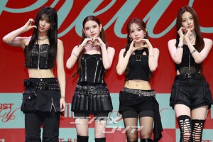 【フォト】izna、6人組に再編してから初の音楽活動…強烈に変身