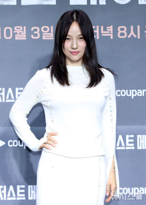 【フォト】イ・ヒョリ「16年ぶりにサバイバル・バラエティーのMC」