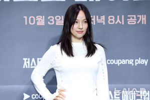 【フォト】イ・ヒョリ「16年ぶりにサバイバル・バラエティーのMC」