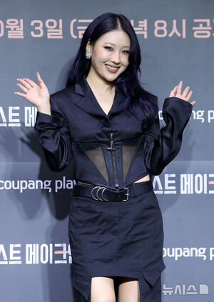 【フォト】『ジャスト・メイクアップ』制作発表会に登場したMCイ・ヒョリと審査員たち