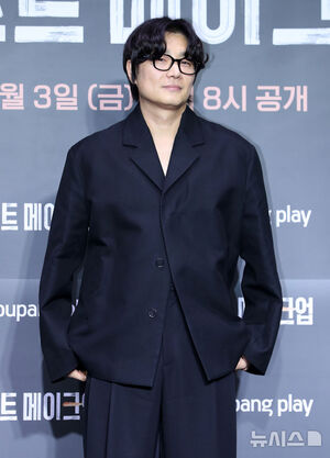 【フォト】『ジャスト・メイクアップ』制作発表会に登場したMCイ・ヒョリと審査員たち